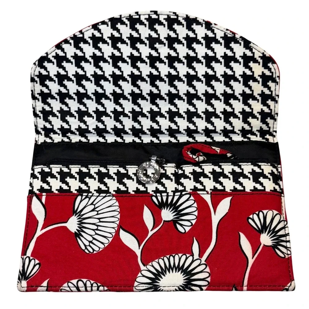 Vera Bradley Night and Day Red Black White Floral Clutch Wallet with‎ ID Holder
